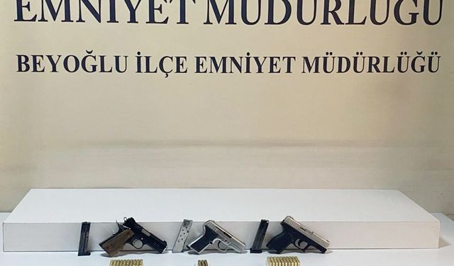 İstanbul'da eski patronunu silahla öldüren zanlı tutuklandı