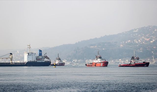 İstanbul Boğazı'nda gemi trafiği durduruldu