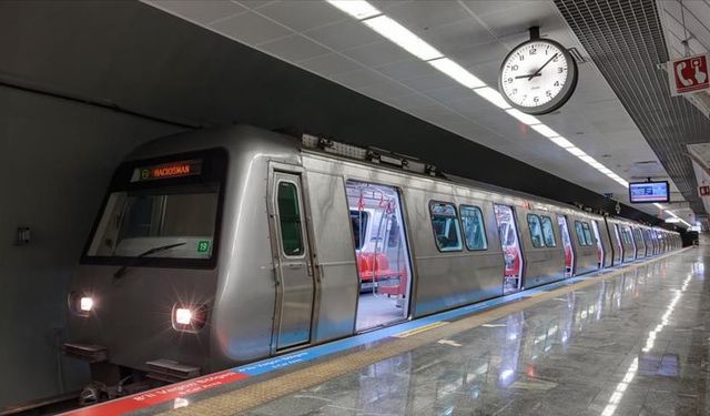 Bakırköy Kayaşehir metro hattında seferler yapılamıyor