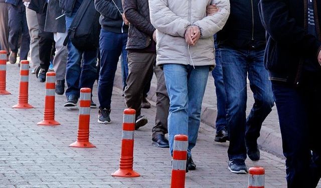 İstanbul'da Mahzen-34 operasyonu: 9 kişi yakalandı