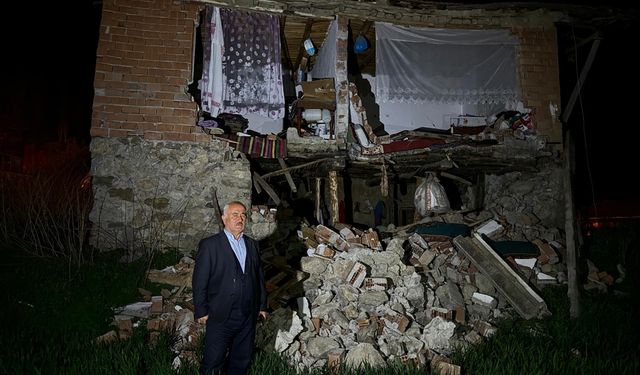 Kadışehri'nin Yelten köyünde deprem nedeniyle bazı evler zarar gördü