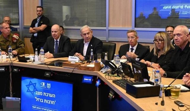 İsrail basını: Savaş Kabinesi, İran saldırısına karşılık verme kararı aldı
