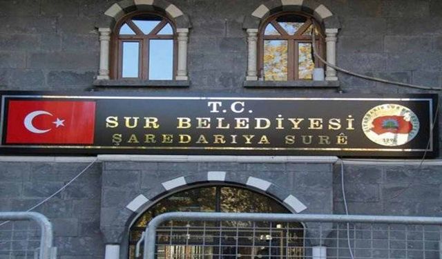 İçişleri Bakanlığı Diyarbakır'daki mazbata töreninde yaşananlara ilişkin soruşturma başlattı
