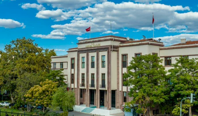 Ankara Valiliği duyurdu: Farklı suçlardan aranan 737 kişi yakalandı