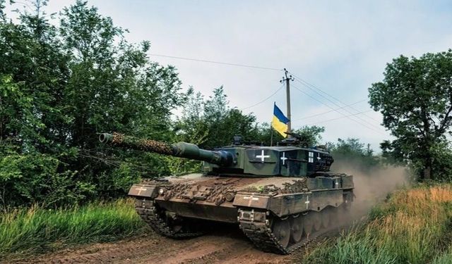 Danimarka ve Hollanda Ukrayna'ya tank sevkiyatı yapacak