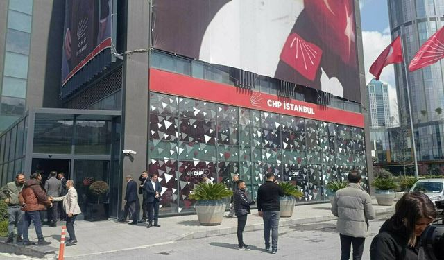 CHP İstanbul teşkilatında toplu istifa: İl yönetiminden 39 kişi ile 36 ilçe başkanı Yeni Parti'ye katılıyor
