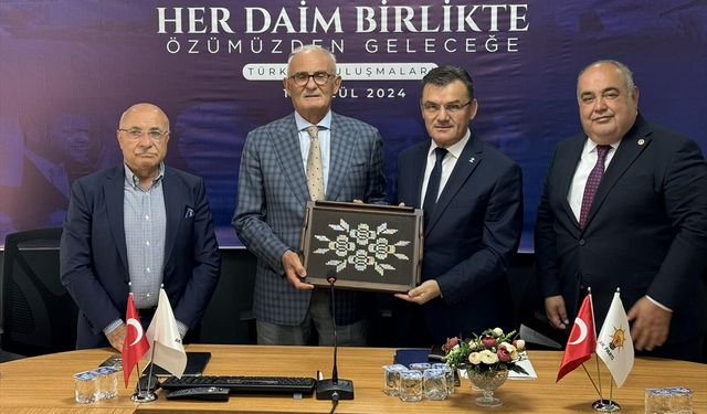 AK Parti Genel Başkan Yardımcısı Yılmaz, Bartın'da partililerle buluştu