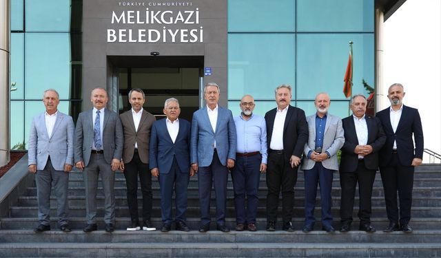 Melikgazi Belediyesinde istişare ve değerlendirme toplantısı yapıldı