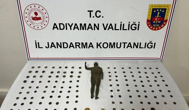 Adıyaman'da tarihi eser kaçakçılığı operasyonunda 4 şüpheli yakalandı