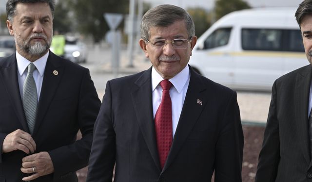 Gelecek Partisi Genel Başkanı Davutoğlu'ndan TUSAŞ'a taziye ziyareti: