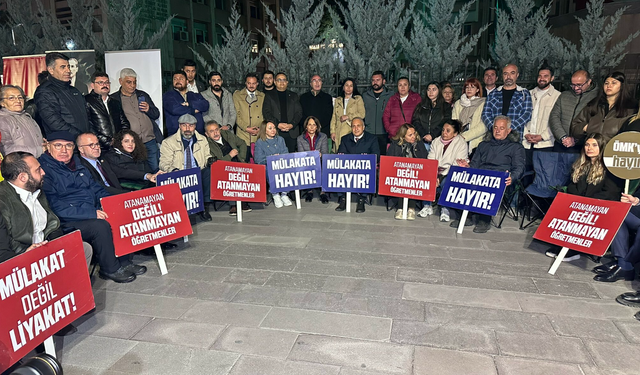 CHP’den bakanlık önünde sabaha kadar oturma eylemi