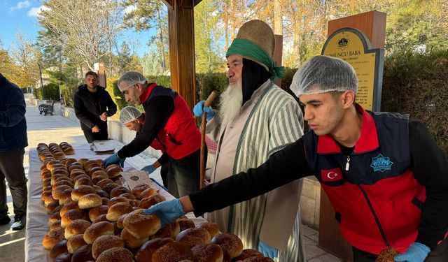 Aksaray'da Somuncu Baba, vefatının 612. yıl dönümünde anılıyor