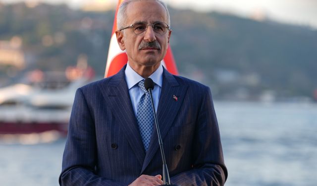 Bakan Uraloğlu, Yunanlı mevkidaşı Stiliyanidis ile görüştü