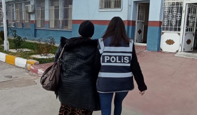 Kastamonu'da 22 ayrı suçtan 7 yıl 8 ay hapis cezası bulunan firari hükümlü yakalandı