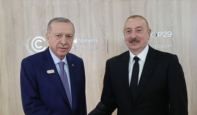 Cumhurbaşkanı Erdoğan, Azerbaycan Cumhurbaşkanı Aliyev ile bir araya geldi