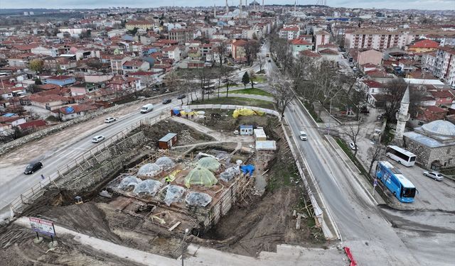 Edirne'deki 15. yüzyıl eseri Gazi Mihal Hamamı'nın restorasyonu sürüyor