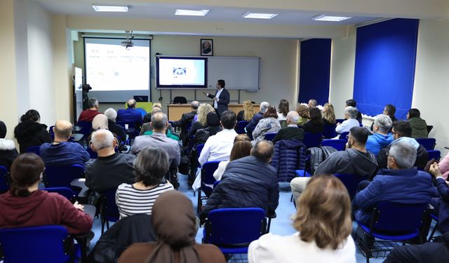 Trakya Üniversitesi Tıp Fakültesi'nde kalp hastalıklarına yönelik panel düzenlendi