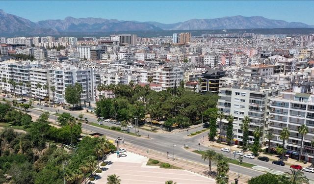 Üst üste iki depremin yaşandığı Antalya'da yapı güvenliği yetersiz