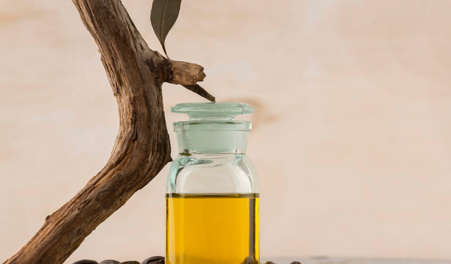 Jojoba Yağı'nın cilt ve saç bakımında etkileri