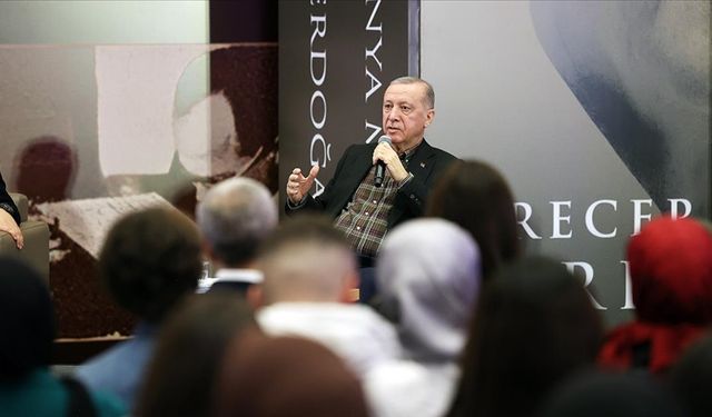 Cumhurbaşkanı Erdoğan açıkladı: 2025 yılında KYK bursu ne kadar olacak?