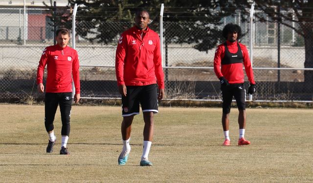 Sivasspor'da hedef "tehlikeli bölgeden" uzaklaşmak