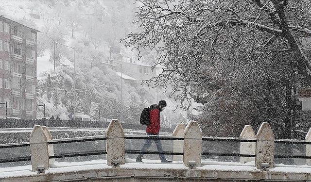 Meteoroloji uyardı: Yoğun kar ve sağanak yağış geliyor