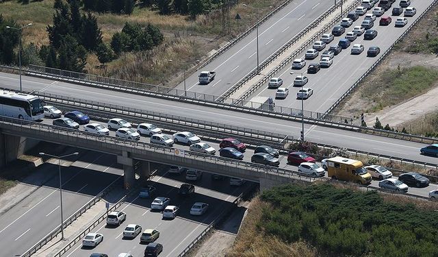 Köprü ve otoyol zammı tepki çekti: Esnaf "Faturayı vatandaş ödüyor" diyor, tüketiciler esnafı kolaya kaçmakla suçluyor