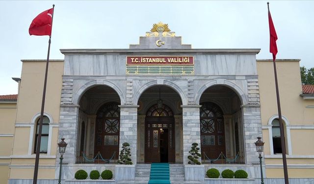 Valilikten kamu kurumlarına Cuma Namazı yazısı