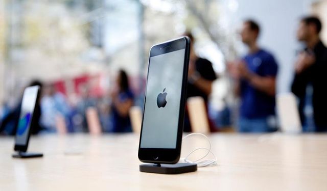 iOS 26 Hangi iPhone Modellerine Gelecek? Apple Resmi Listeyi Yayınladı!