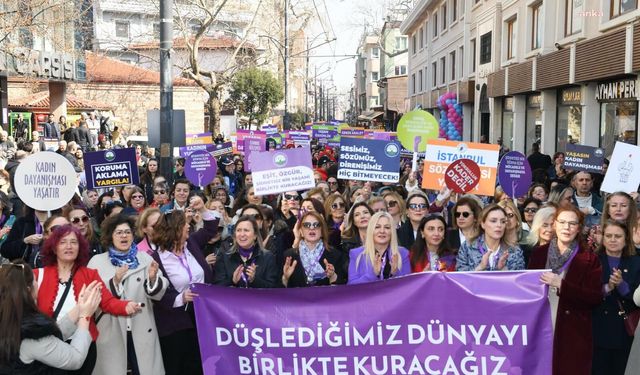 Siyasilerden 8 Mart Dünya Emekçi Kadınlar Günü mesajları