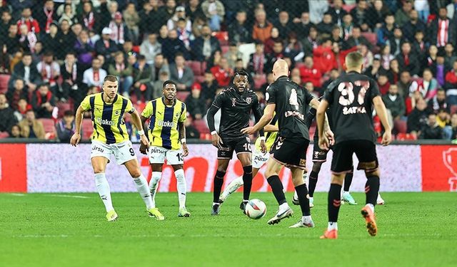 Fenerbahçe Samsunspor maçında muhtemel 11'ler