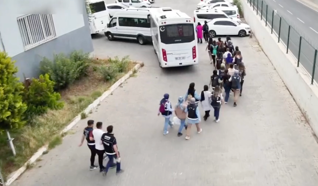Bakan Yerlikaya duyurdu: 25 ilde dolandırıcılık operasyonu, 41 tutuklama