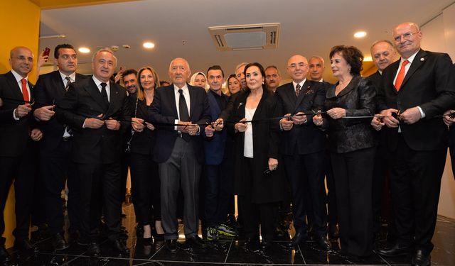 Filiz Akın’ın adı, TED Üniversitesi  Sanat Salonunda yaşayacak.