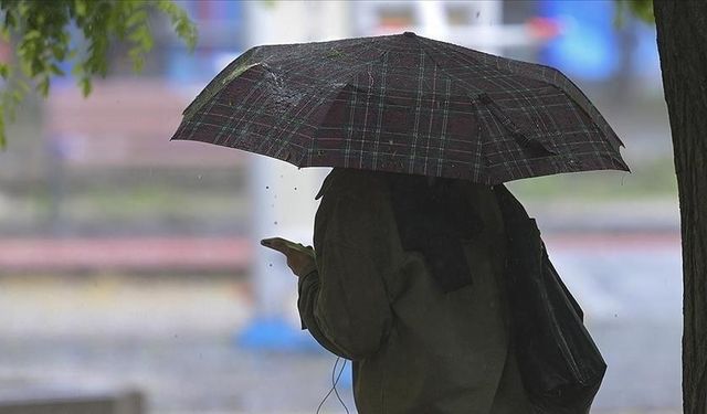 Meteoroloji'den 25 kente sarı kodlu uyarı: Gök gürültülü sağanak geliyor!