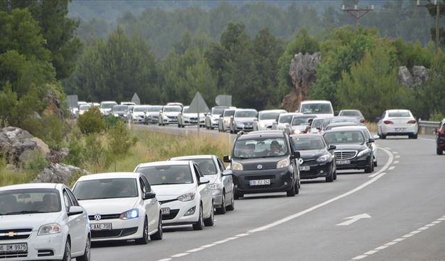 Bayram tatilinin ilk üç gününde 26 kişi hayatını kaybetti