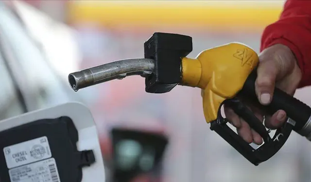 Ortadoğu gerilimi akaryakıt fiyatlarını vurdu: Motorine zam kapıda!