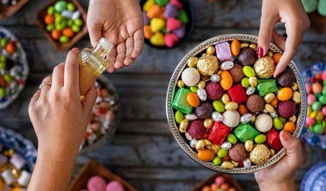 Bayramda artış gösteren şeker ve tatlı tüketimine dikkat!