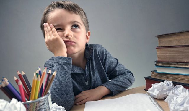 Öğrenme Güçlüğü Nasıl Anlaşılır? Öğrenme Güçlüğüne Karşı Neler Yapılabilir?