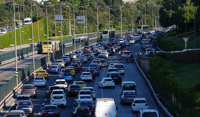 Kurban Bayramı'nda trafikte kısıtlama! Bakan Yerlikaya açıkladı