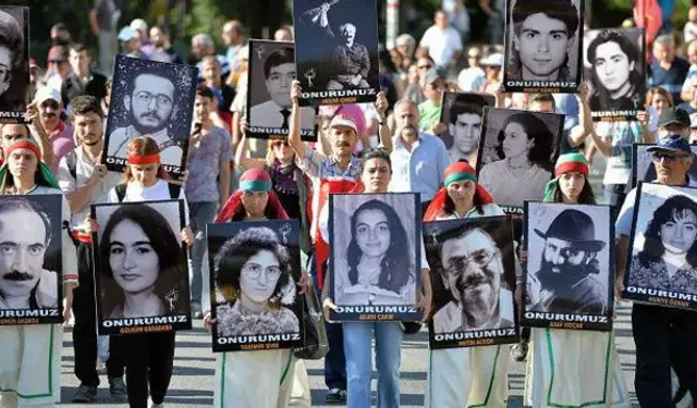 33 yıl sonra 33 ‘can’ Madımak Oteli önünde anılacak!