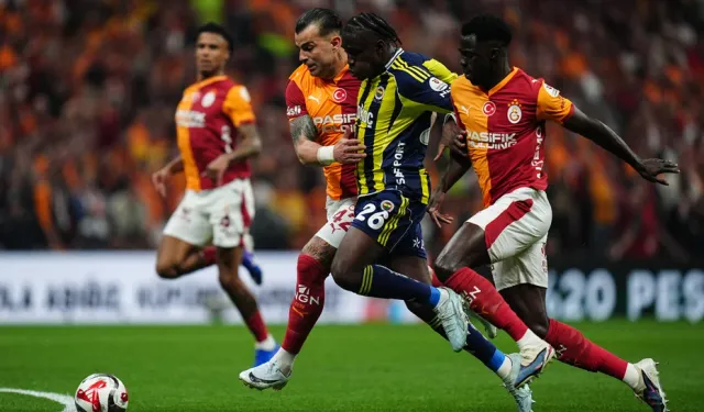 Galatasaray-Fenerbahçe derbisinde muhtemel 11'ler nasıl şekillendi? Okan Buruk ve İsmail Kartal'ın kadro tercihleri