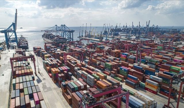 Ticaret Bakanlığı'ndan ithalatta haksız rekabet duyurusu: 2027’nin ilk yarısında süresi dolacak önlemler açıklandı
