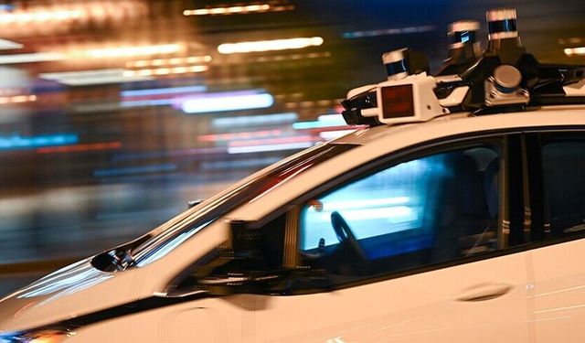 Kaliforniya'da kural ihlali yapan otonom araçlara trafik cezası kesilecek