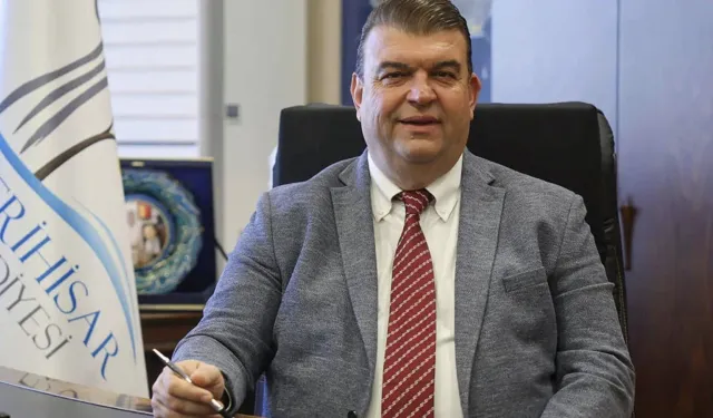 Seferihisar Belediye Başkanı İsmail Yetişkin dahi 12 kişi tutuklandı