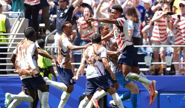 ABD, Dünya Kupası’nda Avusturalya’yı 2-0 mağlup etti