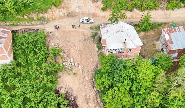 Giresun Bulancak’ta heyelan alarmı: 21 ev daha boşaltıldı