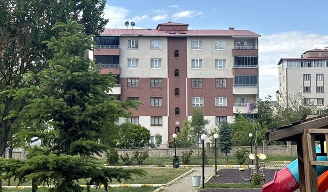 Muş’ta silahlı çatışma: Kardeşini ve polisi yaralayan şüpheli etkisiz hale getirildi