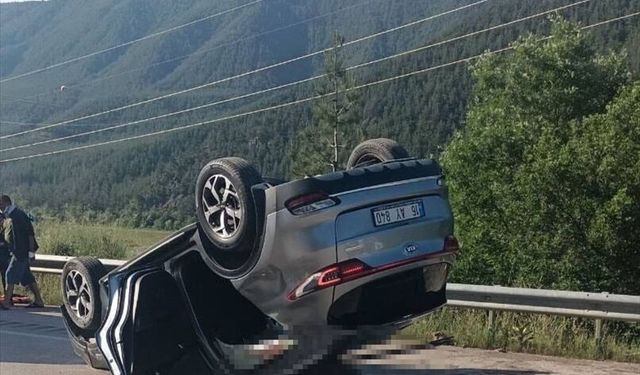 SON DAKİKA: Tokat Reşadiye’de feci trafik kazası... Devrilen cipte 1 ölü, 5 yaralı