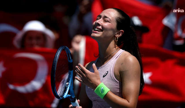 Milli raket Zeynep Sönmez Eastbourne Açık'ta çeyrek finale yükseldi