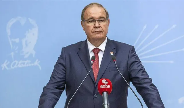 Faik Öztrak, Kılıçdaroğlu’nun ihraç edildiği dernekten istifa etti